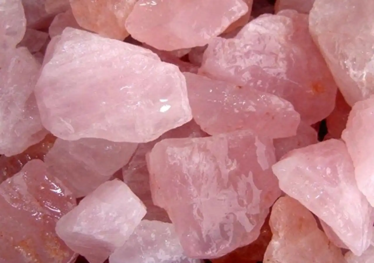 سنگ کوارتز صورتی